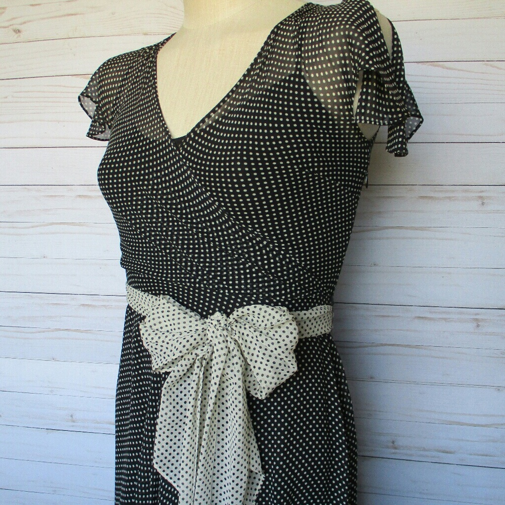 Express ⚫♥⚫Silk Polka-Dot Dress